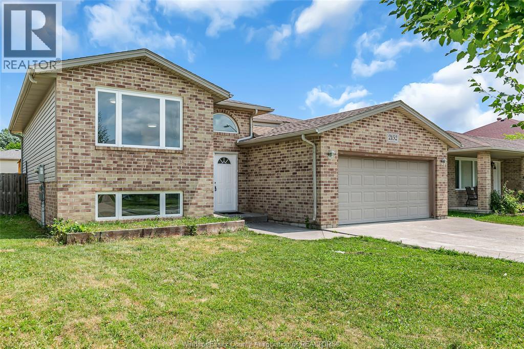 2152 CURRY|Windsor, Ontario N9B3X4