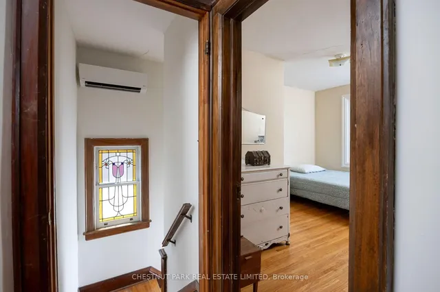 Additional image 20 of 25 Maxwell Ave