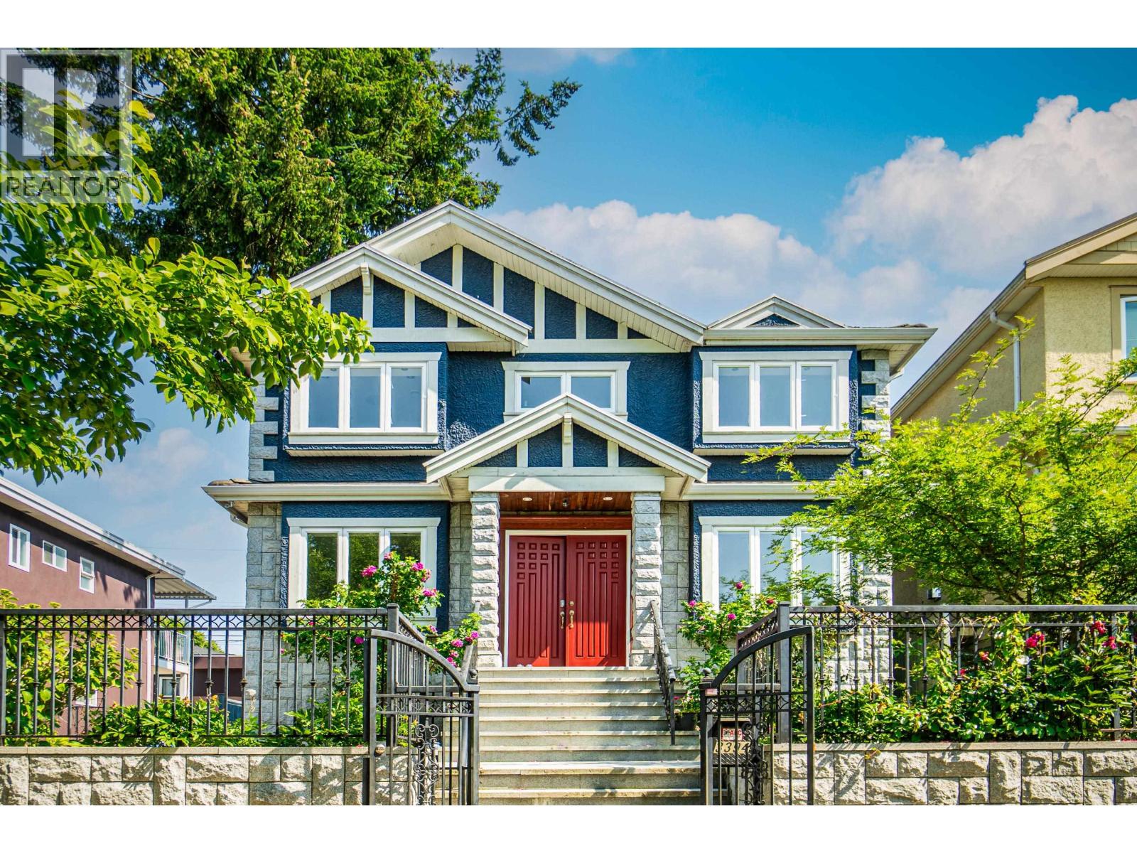 Property image for 3394 SEAFORTH DRIVE|Vancouver, British Columbia V5M4C5