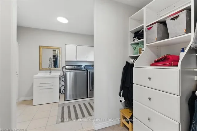 Additional image 30 of 114 ARMOUR Cres