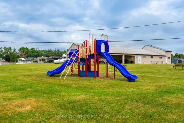 Additional image 46 of 4449 MILBUROUGH Line Unit 8 Poplar