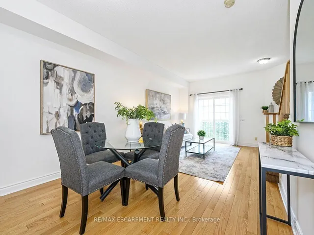 Additional image 9 of 5080 Fairview St Unit 15