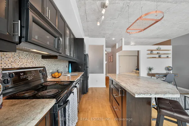 Additional image 7 of 301 Markham St Unit 505