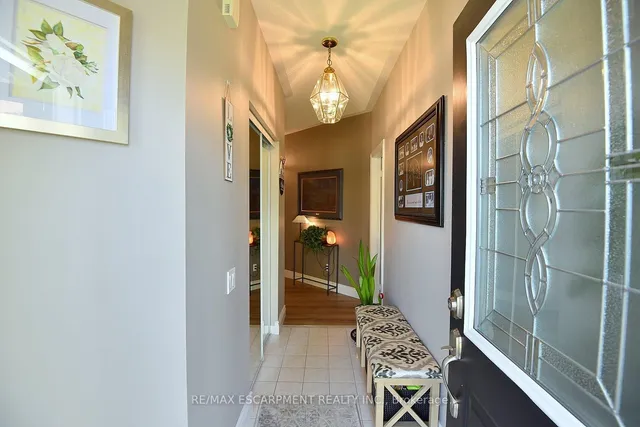 Additional image 5 of 241 SILVERBIRCH Blvd