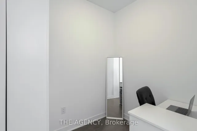 Additional image 18 of 36 Zorra St Unit 1802