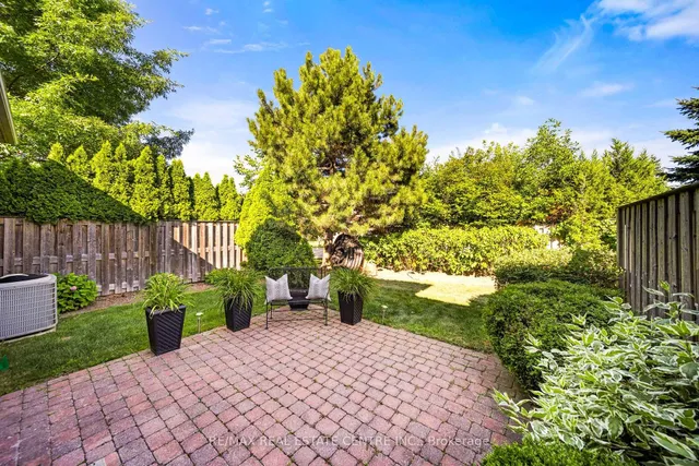 Additional image 47 of 4165 Stonebridge Cres