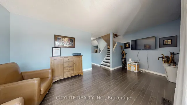 Additional image 9 of 46 Ashton Cres Unit 46