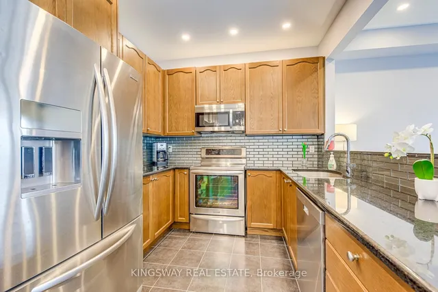 Additional image 18 of 423 Cedric Terr