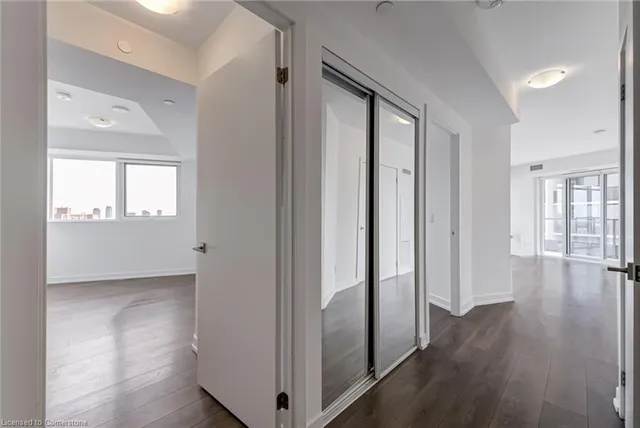 Additional image 13 of 159 Wellesley St Unit 708