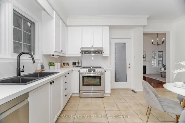 Additional image 12 of 1046 Costigan Rd