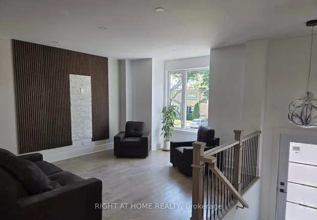 Additional image 2 of 21B Roseland Dr