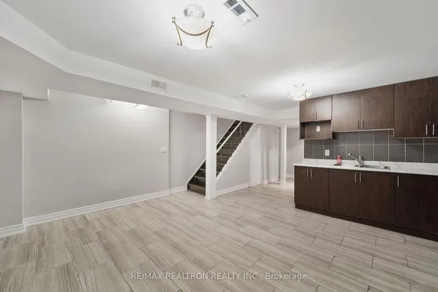 Additional image 29 of 607 Staines Rd