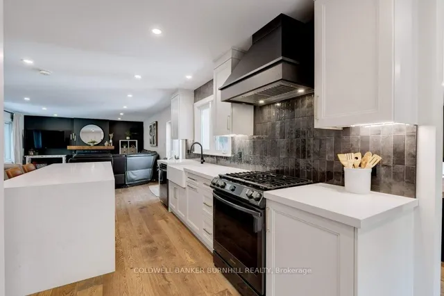 Additional image 14 of 258 Gardenview Dr