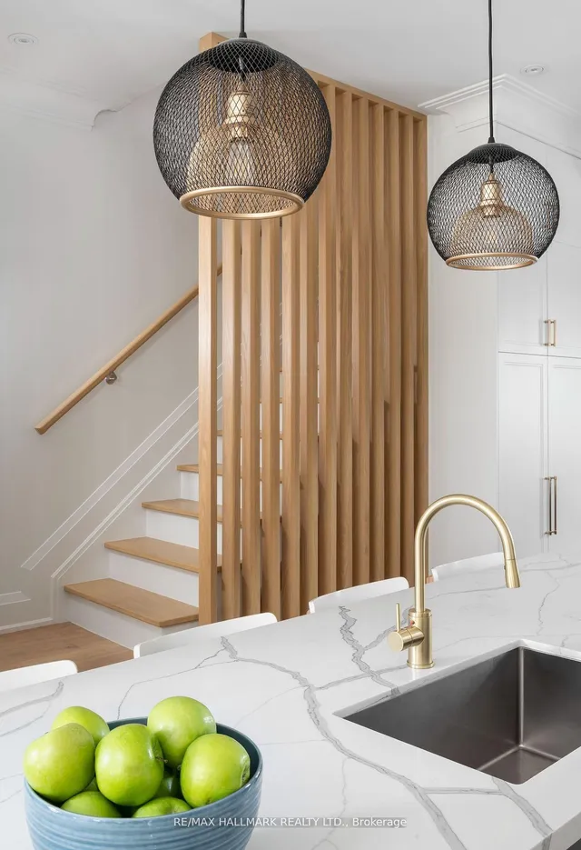 Additional image 10 of 205 Boulton Ave