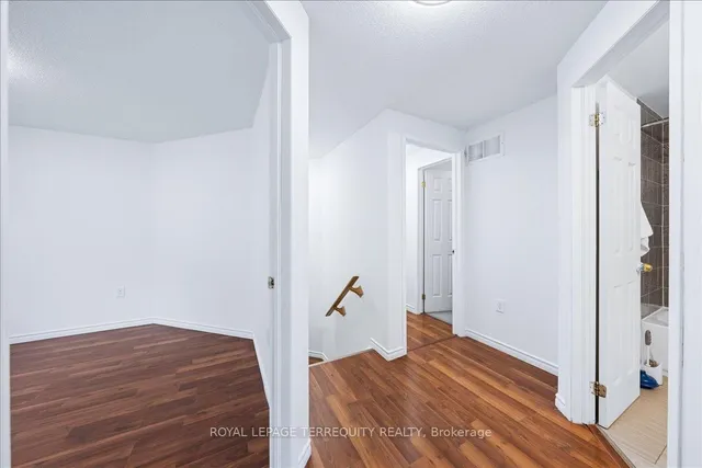 Additional image 19 of 3 Navy Wharf Crt Unit 2805