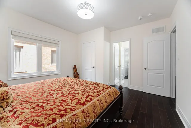 Additional image 31 of 106 Rising Hill Rdge