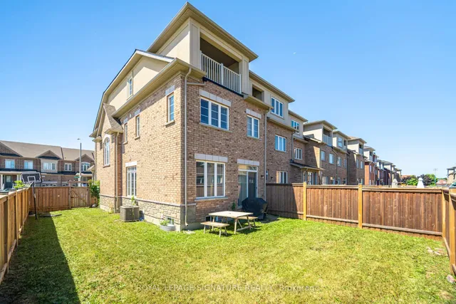 Additional image 42 of 39 Talence Dr