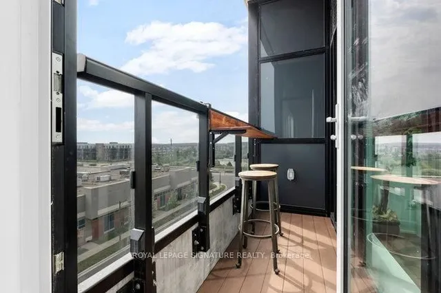 Additional image 8 of 2481 Taunton Rd Unit 404