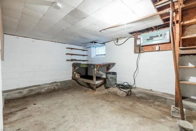 Additional image 35 of 497 Dundurn St