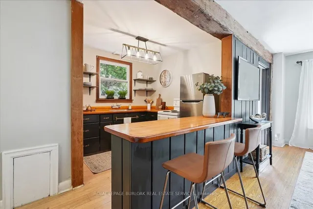 Additional image 9 of 1403 Birch Ave