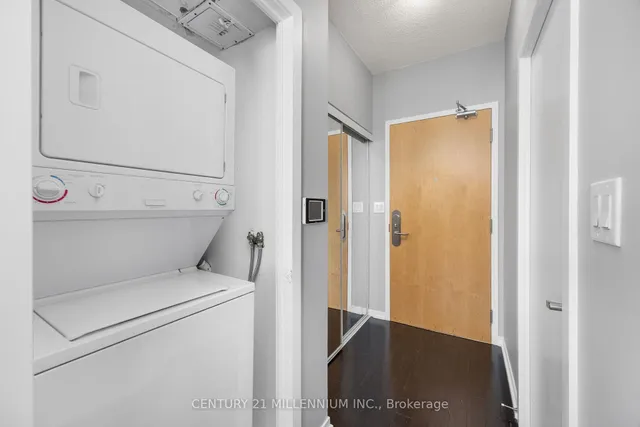 Additional image 13 of 65 Bremner Blvd Unit 4503