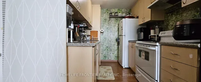 Additional image 6 of 15 Maplewood Ave Unit 911