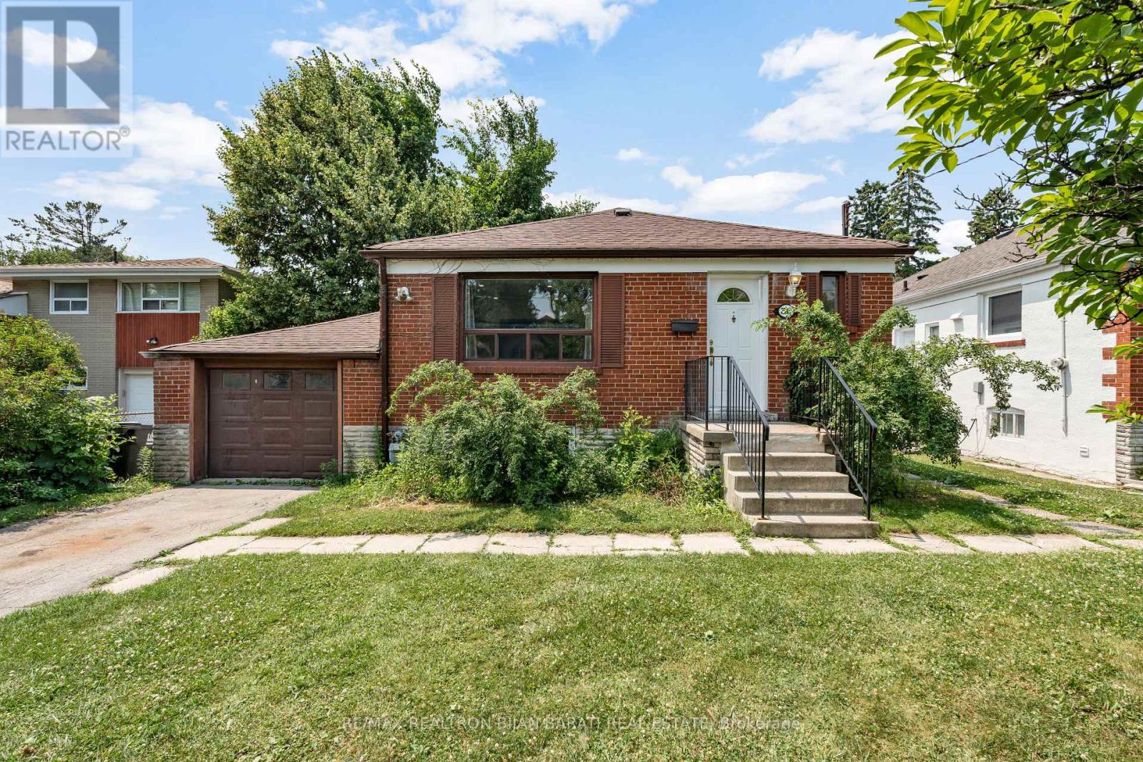 36 COBDEN STREET|Toronto (Willowdale West), Ontario M2R1S2