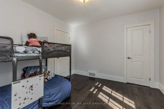 Additional image 38 of 936 Harvey Pl