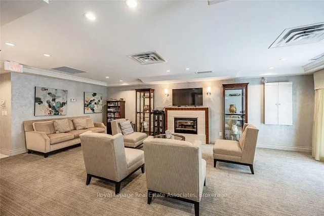 Additional image 4 of 60 Via Rosedale Way Unit 202