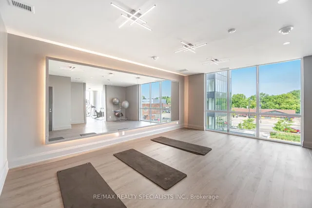 Additional image 36 of 15 Lynch St Unit 806