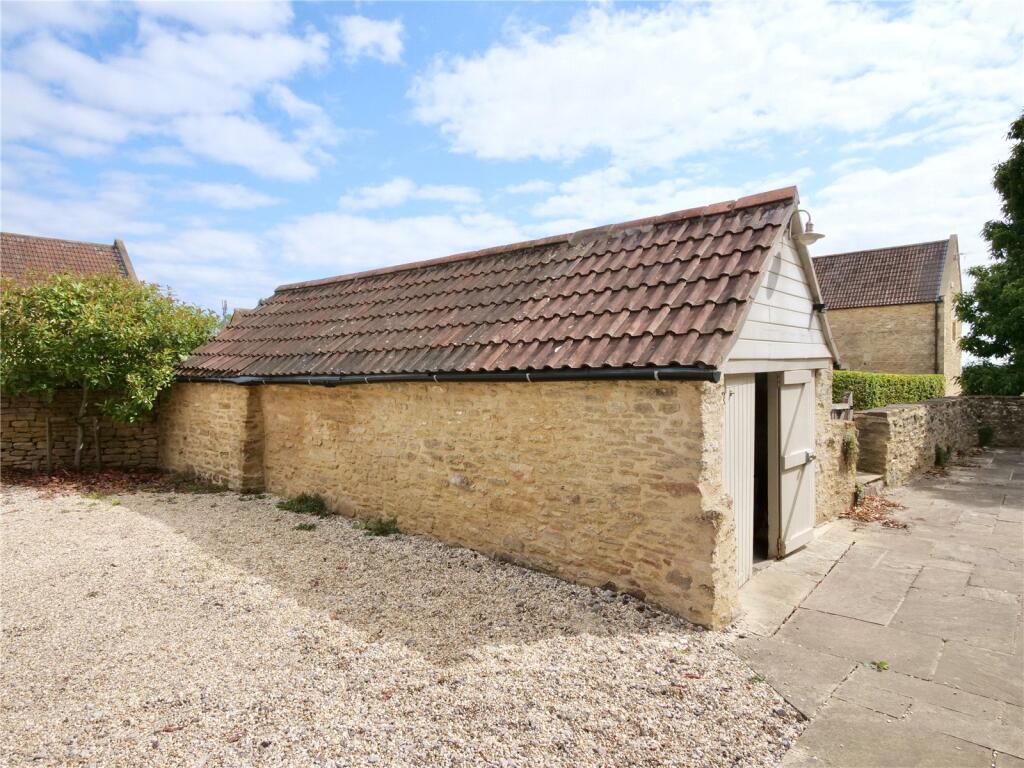 Additional image 23 of Wellow - Six Bedroom Farmhouse to rent