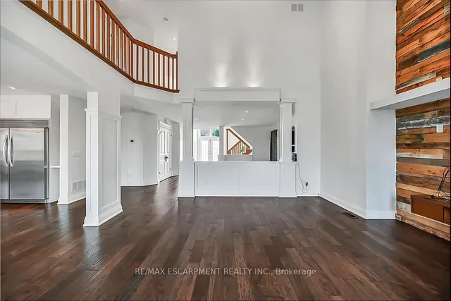 Additional image 11 of 242 Eringate Dr