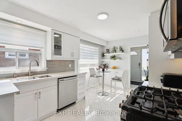 Additional image 10 of 7 Armitage Dr
