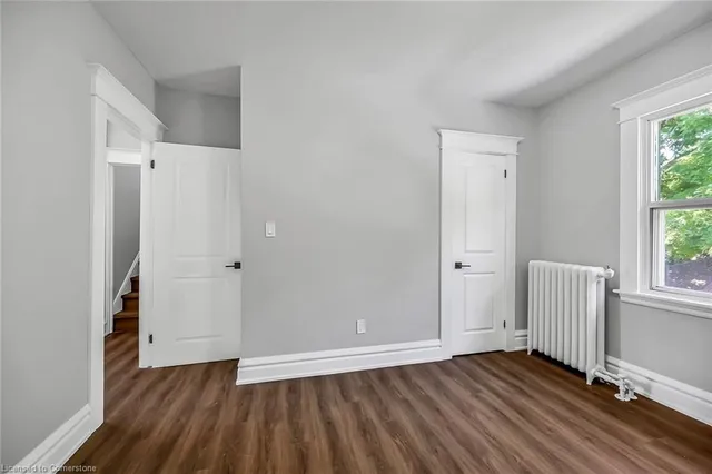 Additional image 29 of 172 Sherman Ave