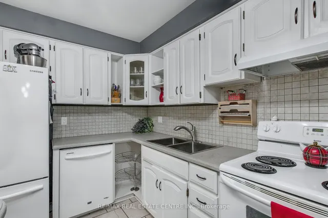 Additional image 16 of 443 Ontario St