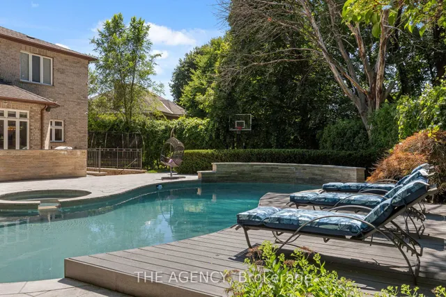 Additional image 36 of 48 Yorkminster Rd