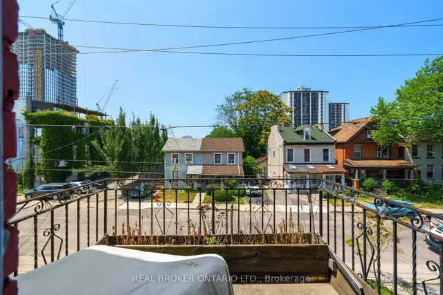 Additional image 21 of 164 Catharine St