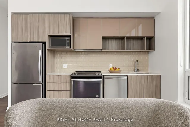 Additional image 8 of 52 forest manor Rd Unit 108