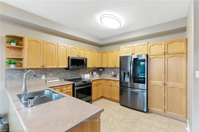 Additional image 9 of 114 ARMOUR Cres