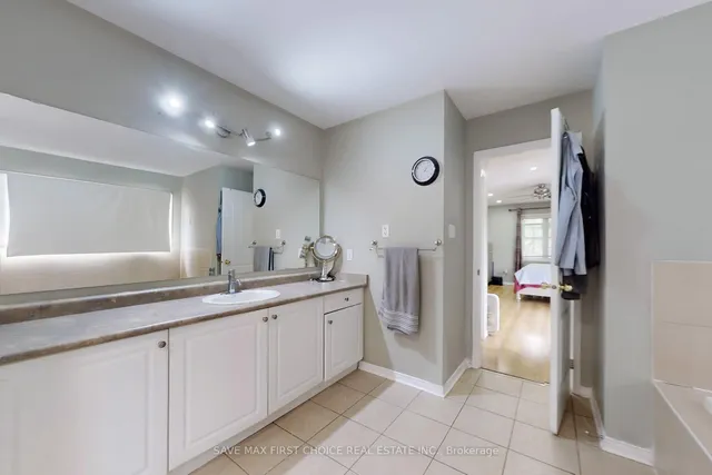 Additional image 22 of 4 Sunnyview Rd