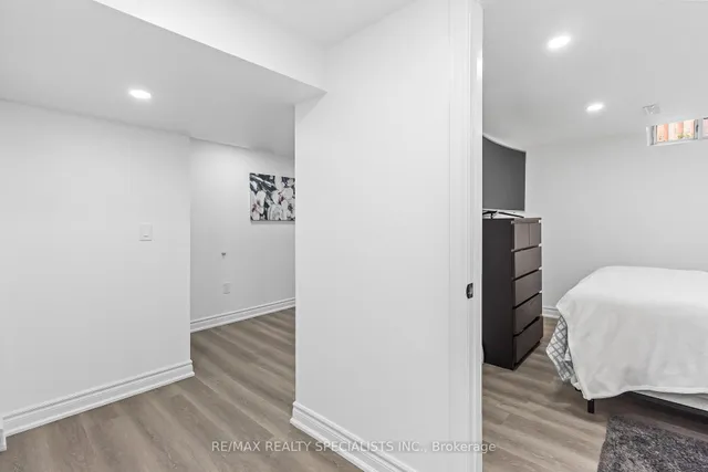 Additional image 33 of 231 Baronwood Crt Unit 231