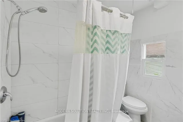 Additional image 23 of 204 Sherman Ave