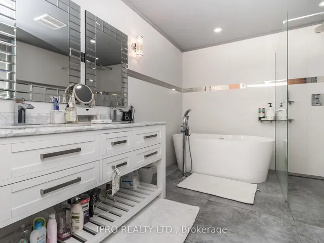 Additional image 23 of 568 DYNES Rd