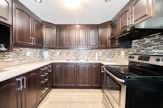 Additional image 32 of 73 Gardenbrooke Tr