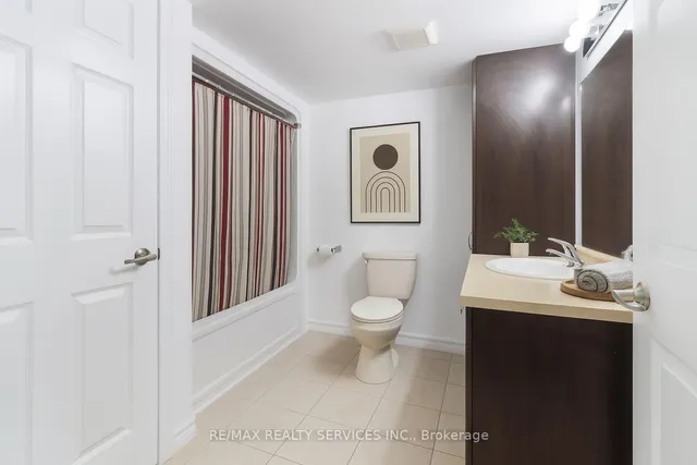 Additional image 18 of 1390 Main St Unit 205