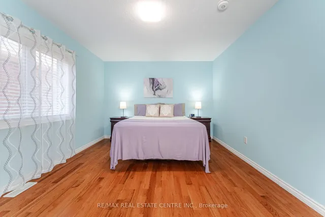 Additional image 30 of 46 LAKEFIELD Rd