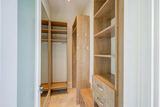 Additional image 5 of 16 Winlock Park