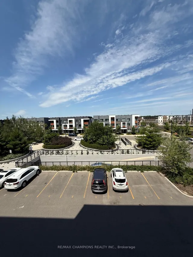 Additional image 31 of 128 Grovewood Common Unit 308