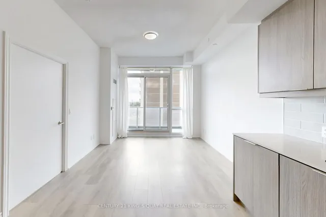 Additional image 16 of 32 Forest Manor Rd Unit 515