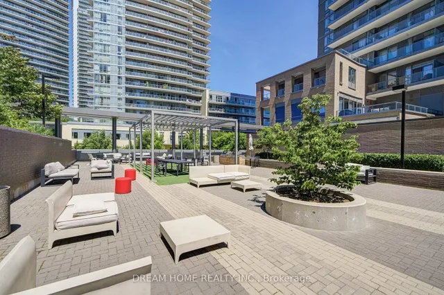 Additional image 38 of 52 Forest Manor Rd Unit 708